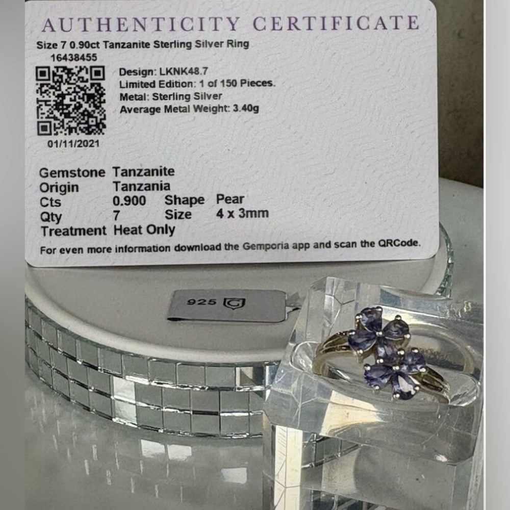 The Bisanar Co | Tanzanite Floral Ring | Size 7 | Limited Edition - Picture 6 of 13